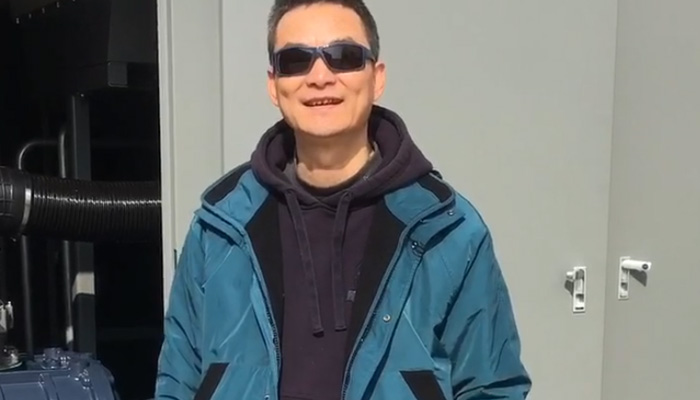 110kw 2 ステージ PM VSD スクリューエアコンプレッサー